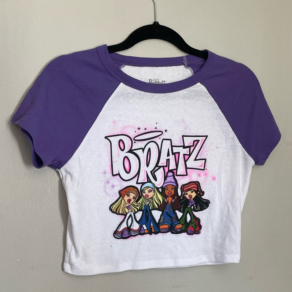 Bratz Doll Y2K style Crop Top Baby Baseball Tee Shirt Airbrush - Picture 1 of 4